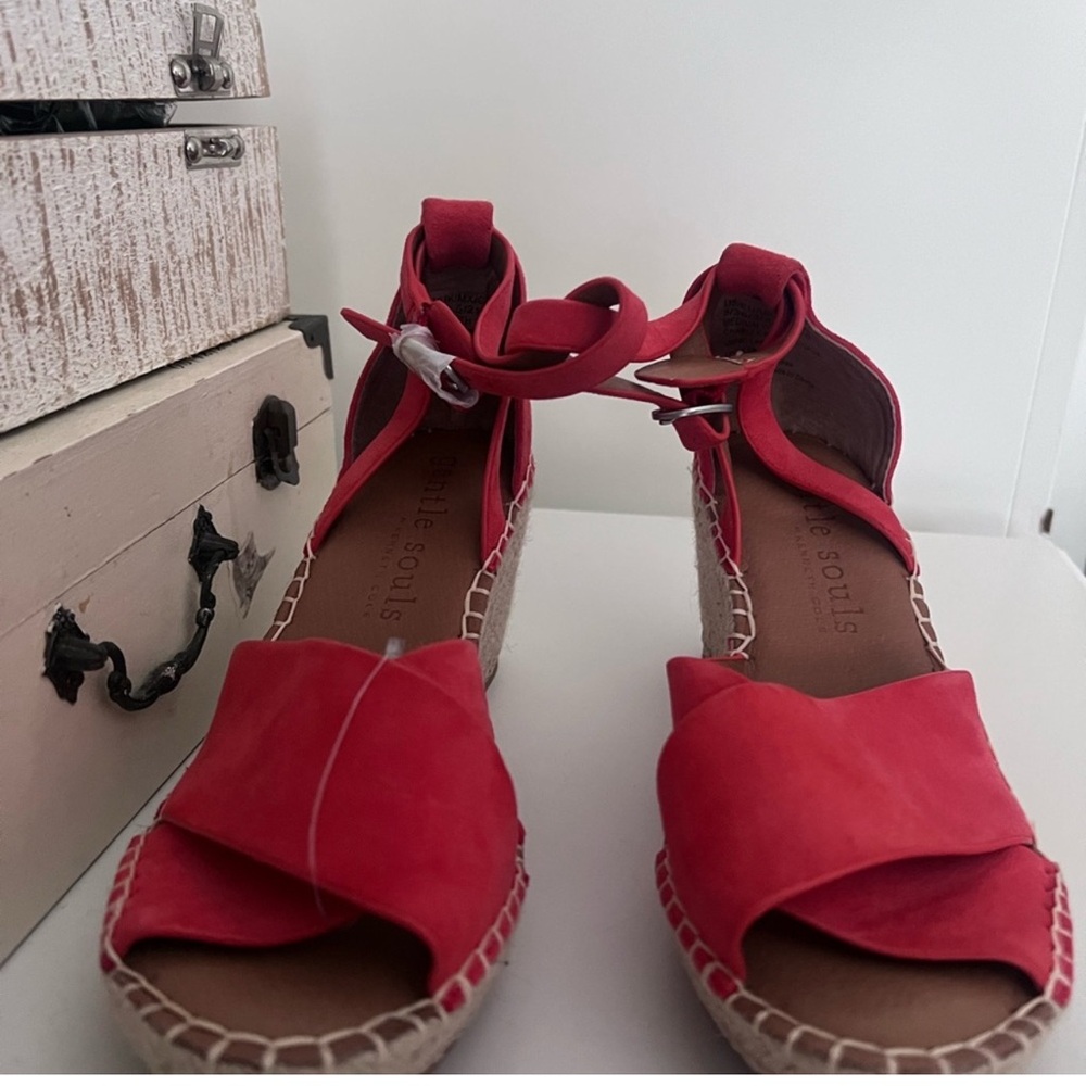 Kenneth Cole Charli Red Wedge Sandals - Picture 4 of 9